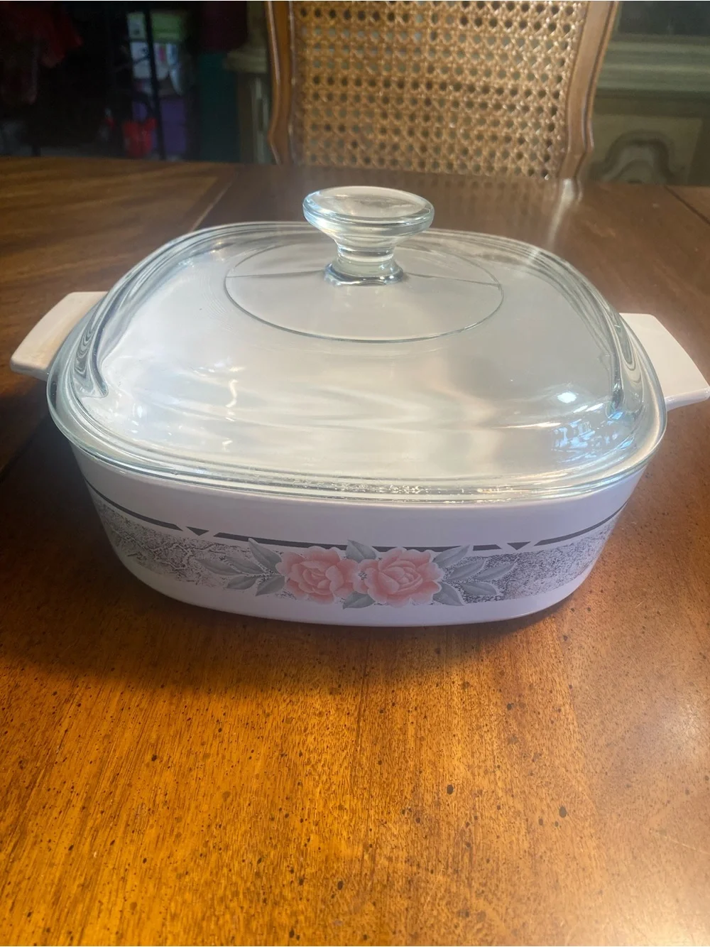 Corningware 2 Qt Silk & Roses with Pyrex Lid